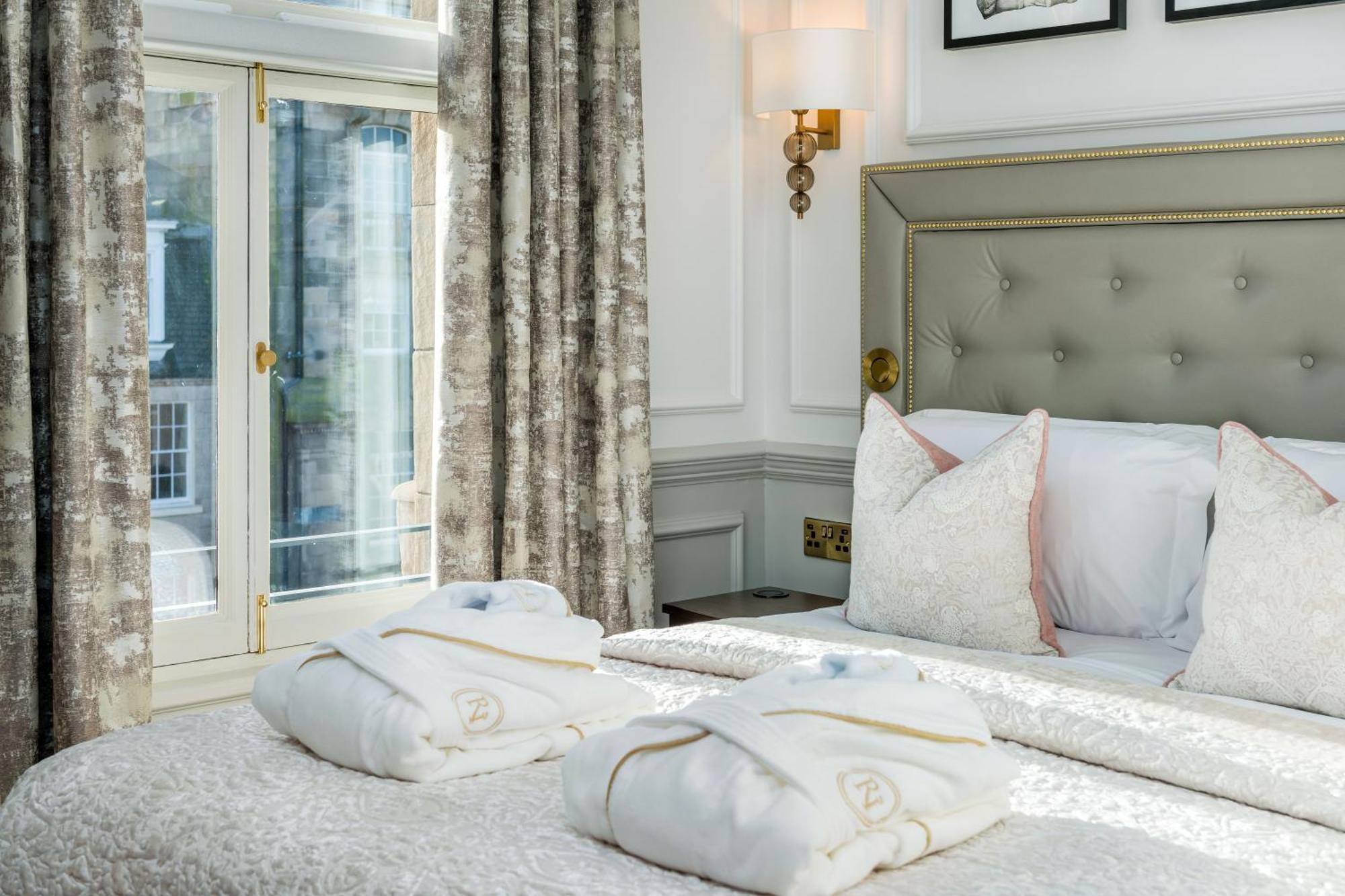 Righ Residences - George Street Aparthotel EDI