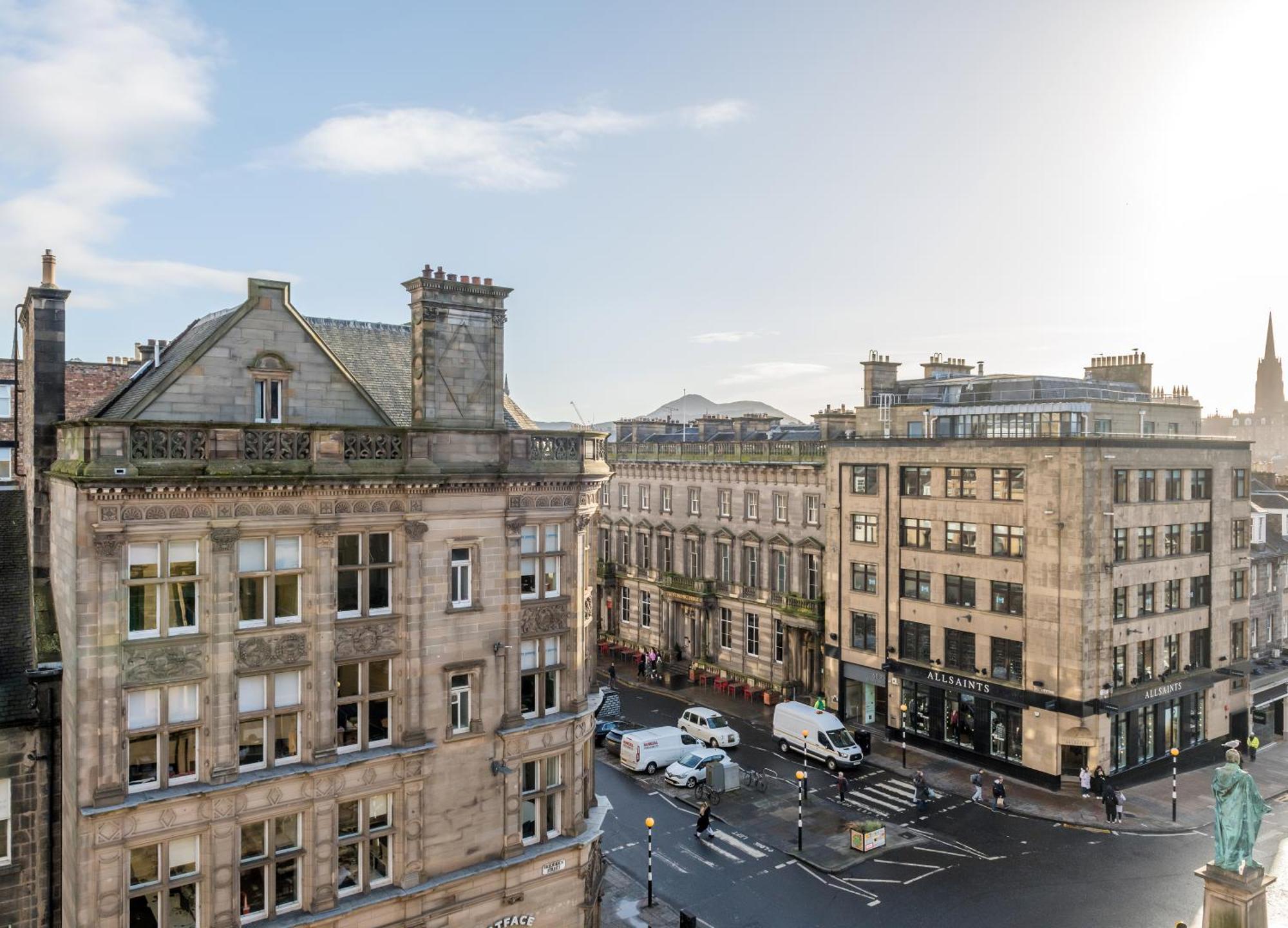 Righ Residences - George Street * Edimburgo